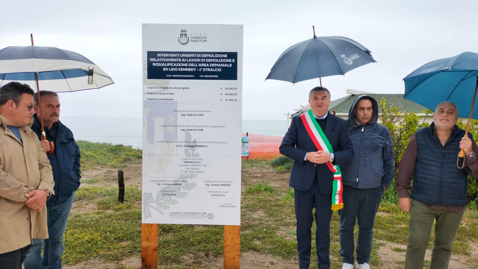 Capaccio Paestum, via ai lavori di demolizione e riqualificazione dell’ex Lido Kennedy