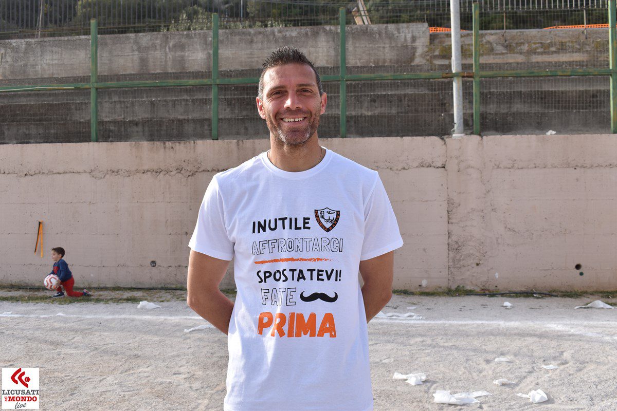 Calcio, bomber Sasà Esposito è mister 300 gol nel Cilento: «Qui mi sento a casa»