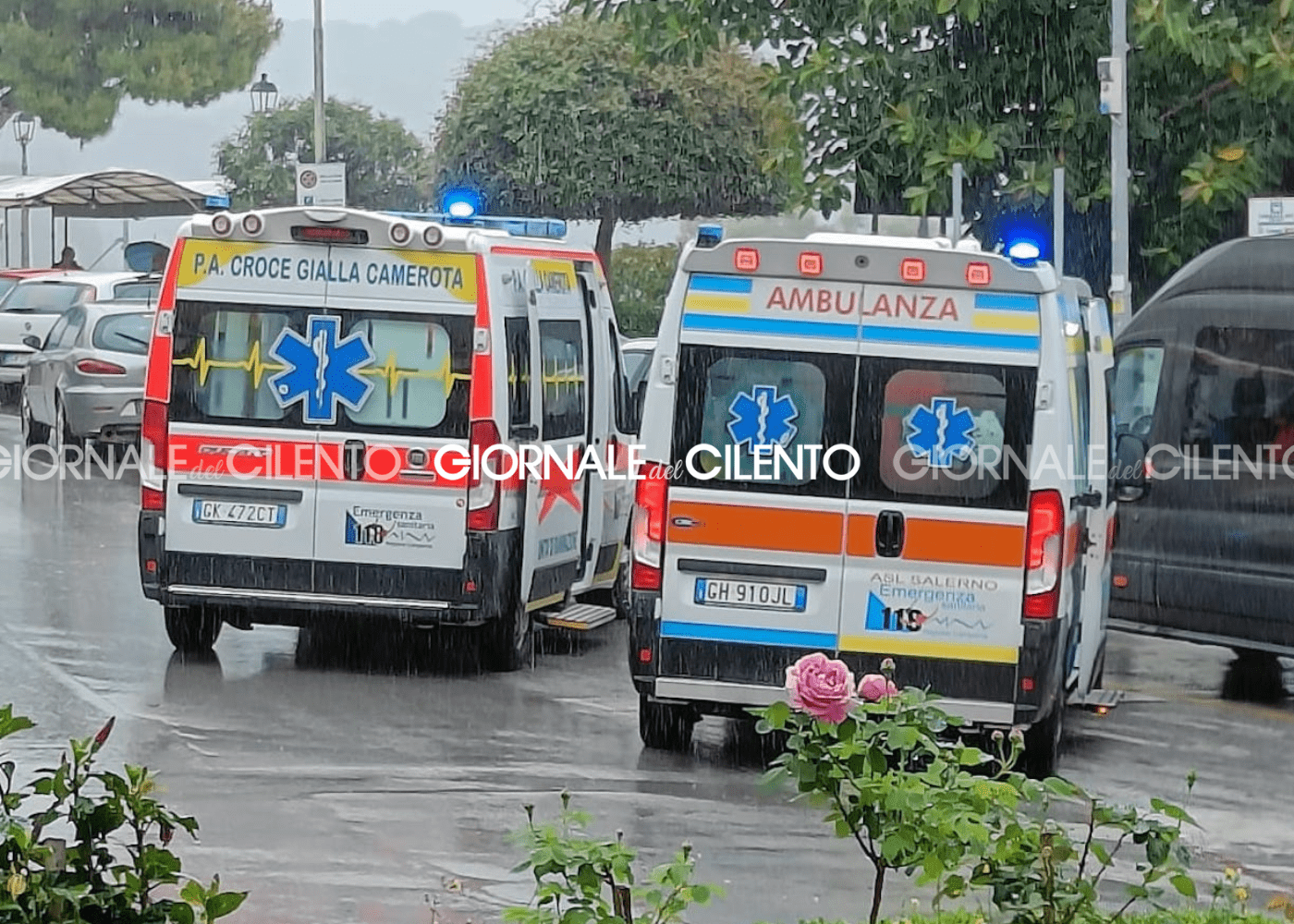 Camerota, pedone investito in pieno centro: sul posto due ambulanze