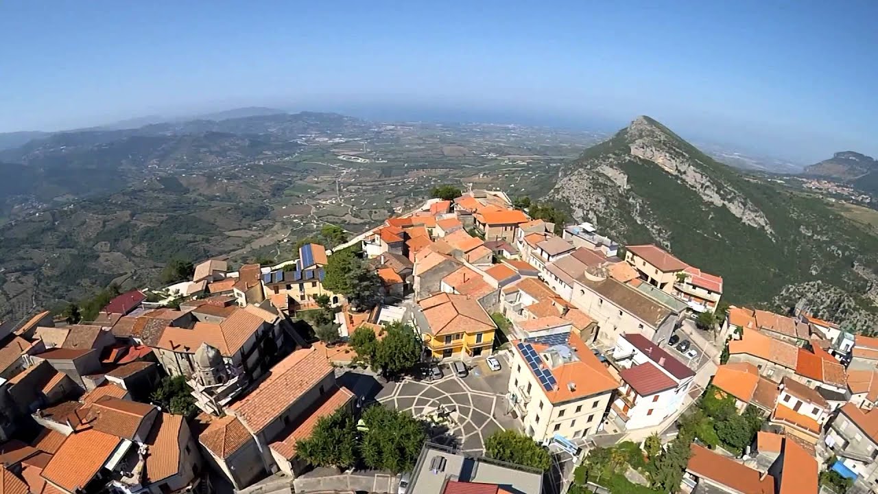 Tra montagne e mare: Trentinara, un angolo autentico nel cuore del Cilento