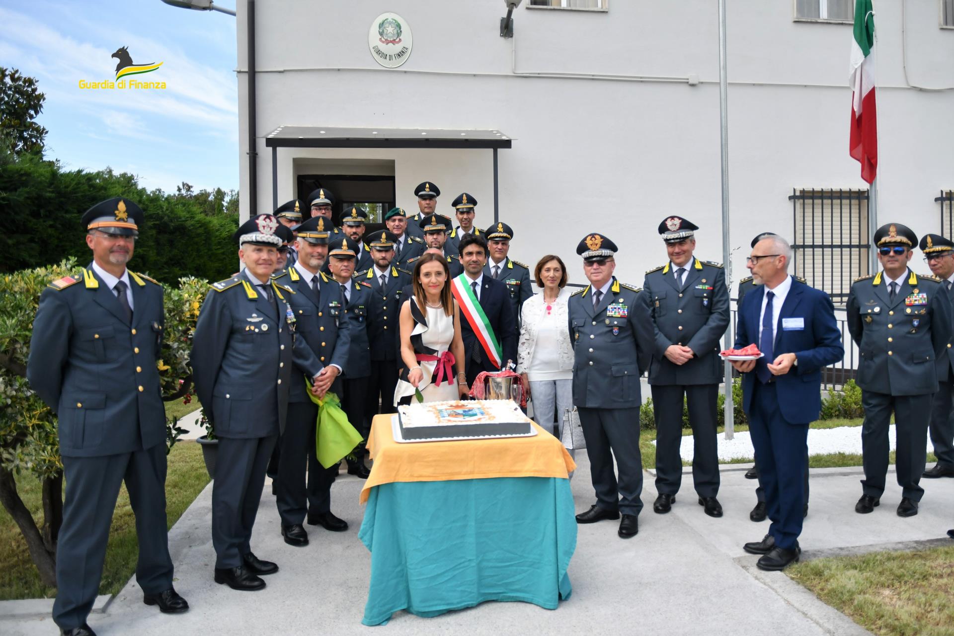 A Sapri la cerimonia di inaugurazione e intitolazione della nuova tenenza della guardia di Finanza | FOTO