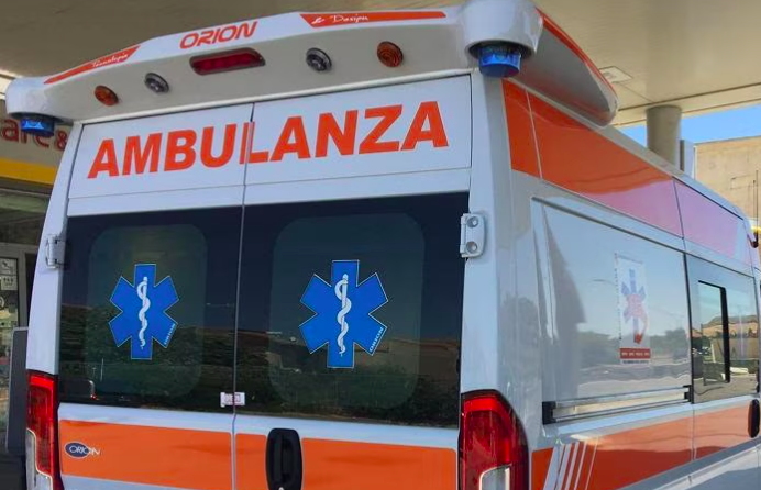 Cilento, operatrice sanitaria colpita alla testa con un bastone: aggressore già noto alla vittima