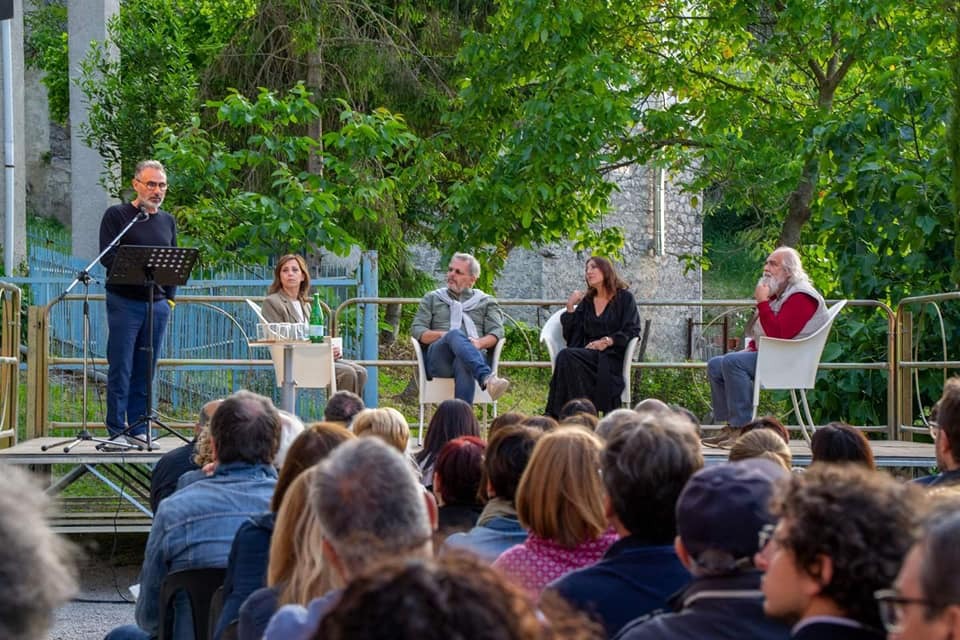 Caggiano, ospiti internazionali e opere d’arte in mostra alla quarta edizione di “Ursentina al solstizio d’estate”