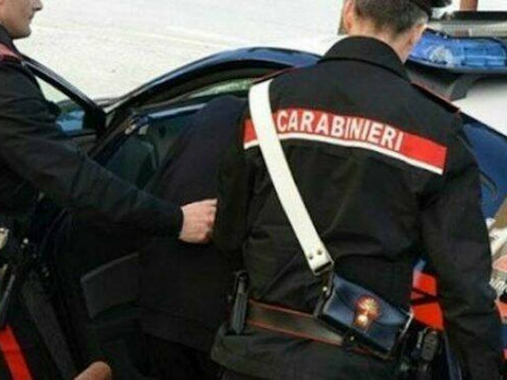 Svaligiava le case di mezzo Cilento: 36enne acciuffato dai carabinieri