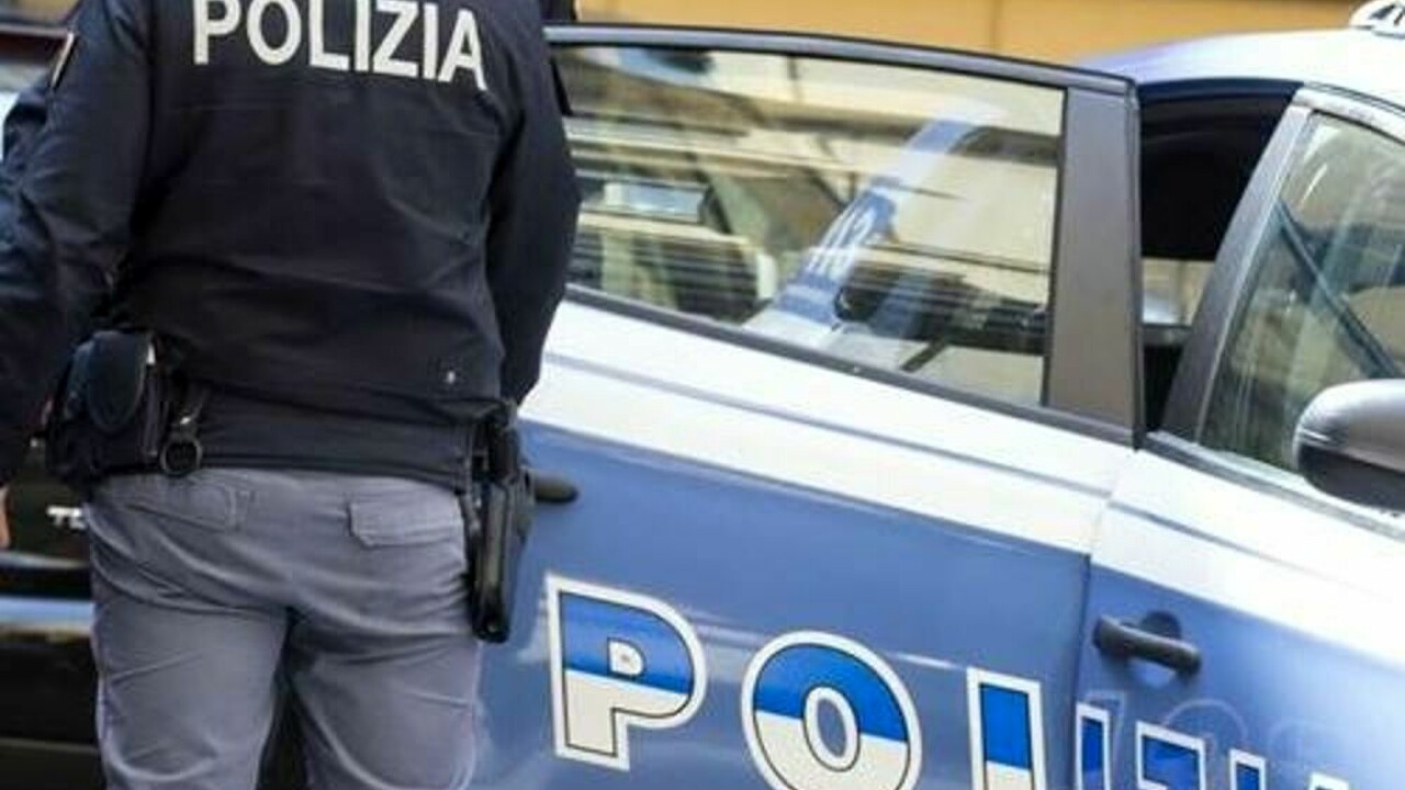 Arrestati madre e figlio di Agropoli per furto aggravato in una gioielleria a Brindisi