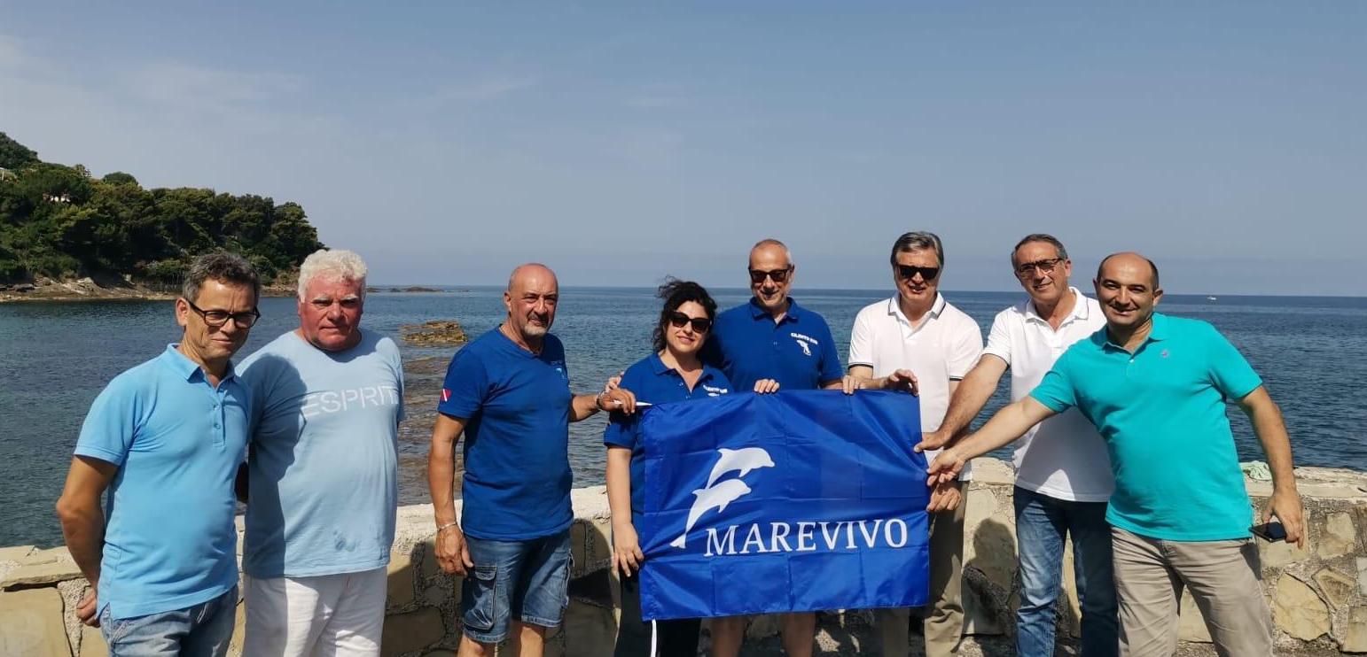 Sub in azione nell’area marina protetta di Castellabate, recuperata rete da posta dai fondali