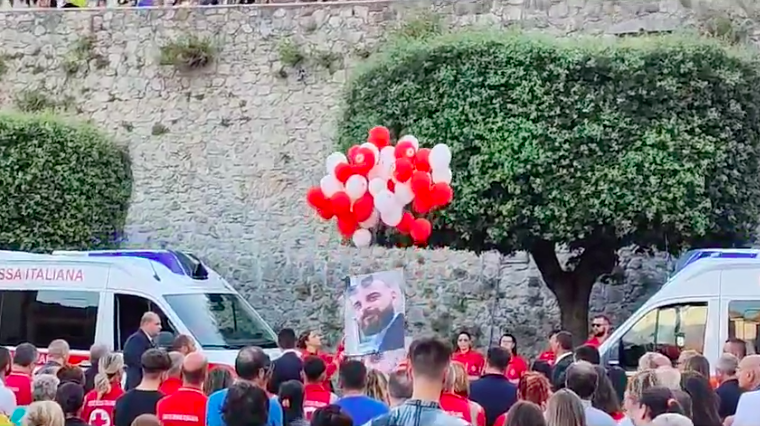 Caggiano, due ambulanze alla Croce Rossa in ricordo di Antonio Gorga