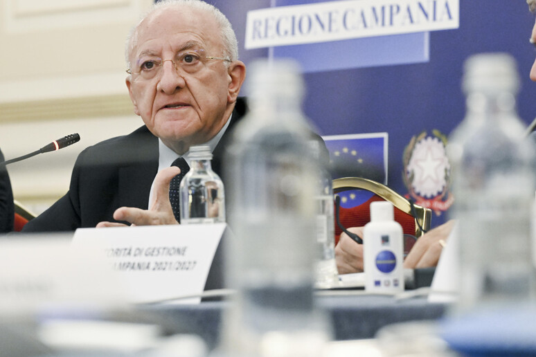 Sfida di De Luca: «La Campania sarà la prima regione per sanità»