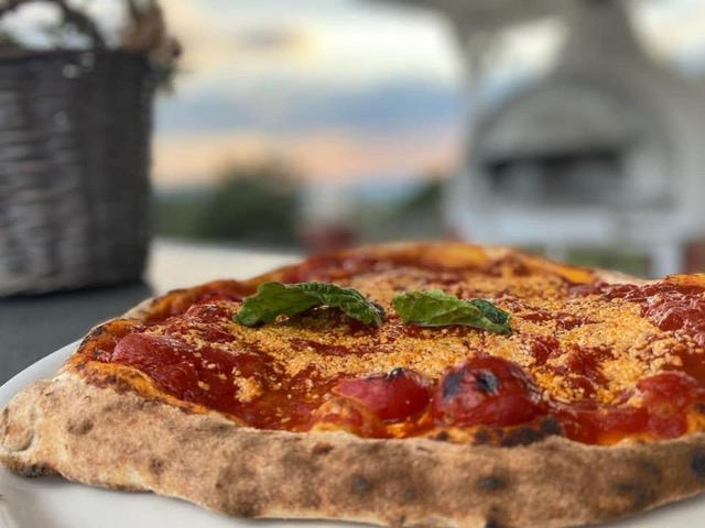 Festa dell’Antica Pizza Cilentana a Giungano: un viaggio fra gusto e tradizioni nel cuore del Cilento