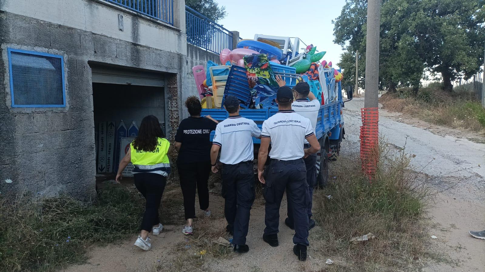 Castellabate, blitz della polizia sulle spiagge libere: sequestrata attrezzatura, titolare lido denunciato