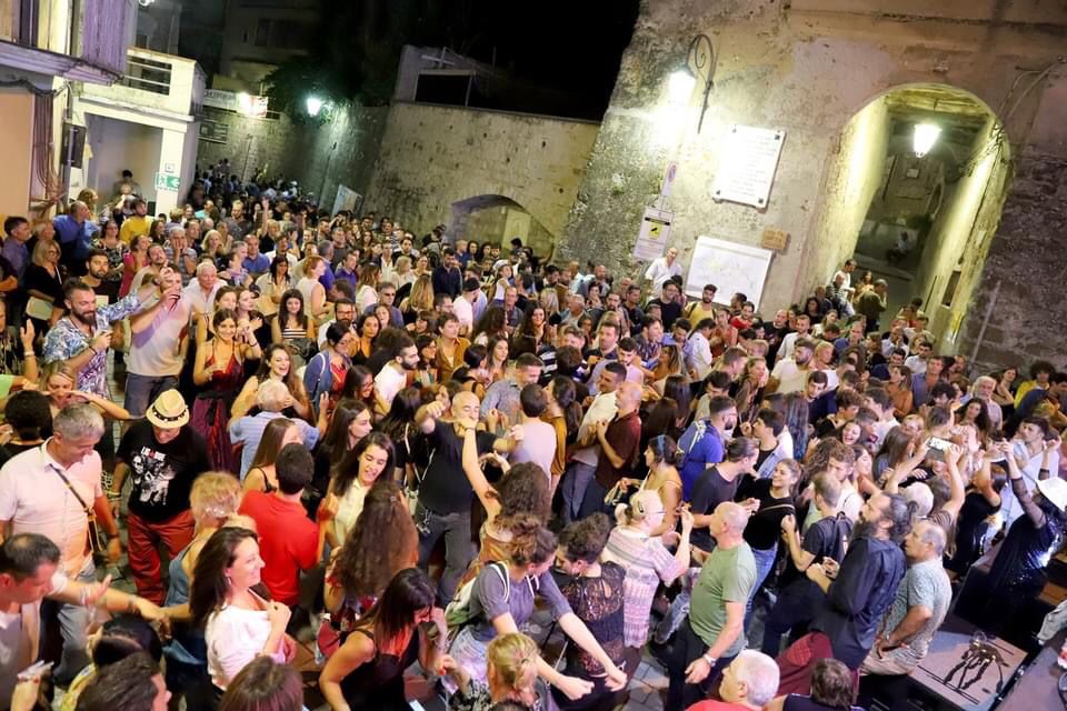 Novi Velia si prepara a ospitare il “Festival degli Antichi Suoni”: un viaggio nell’eredità musicale del Sud Italia