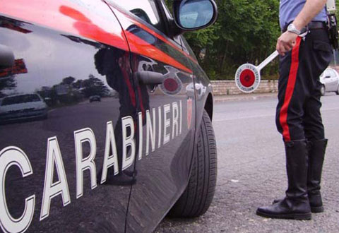 Sapri, turista alla guida nuovamente senza patente: in auto anche hashish. Coppia denunciata