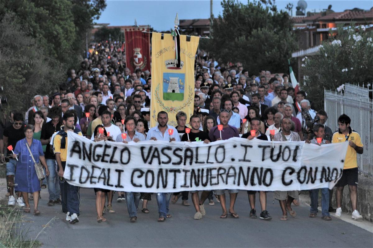 Tredici anni dopo il Cilento chiede ancora giustizia per Angelo Vassallo