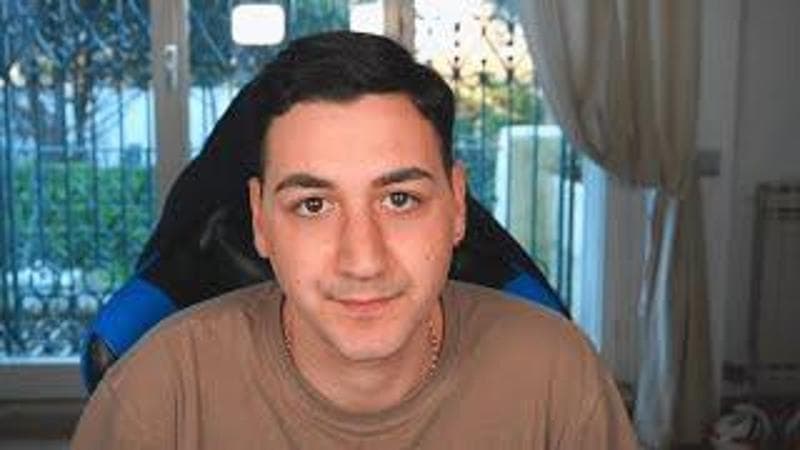 Cosimo Corrado, ritrovato in un ospedale di New York lo youtuber salernitano scomparso