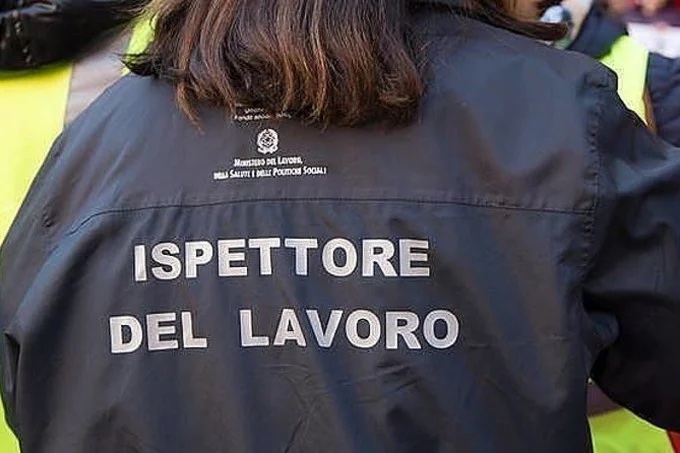 Lavoratori a nero e irregolarità in un villaggio turistico di Palinuro