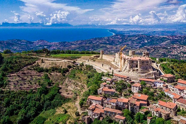 La Congiura dei Baroni, la rievocazione storica nel borgo medievale di Rocca Cilento