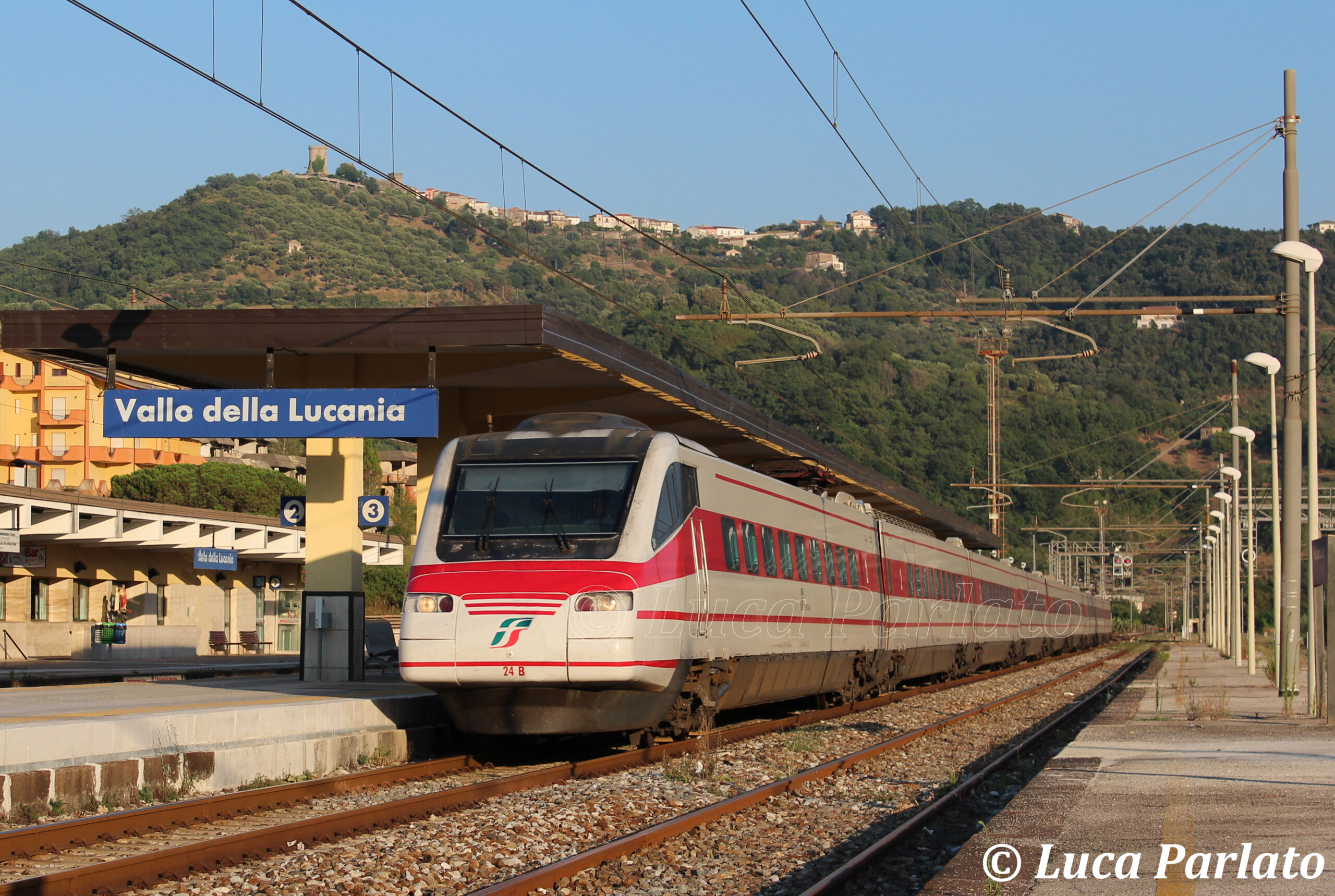 Maltempo, ritardi e disagi per i treni da e per il Cilento: i dettagli