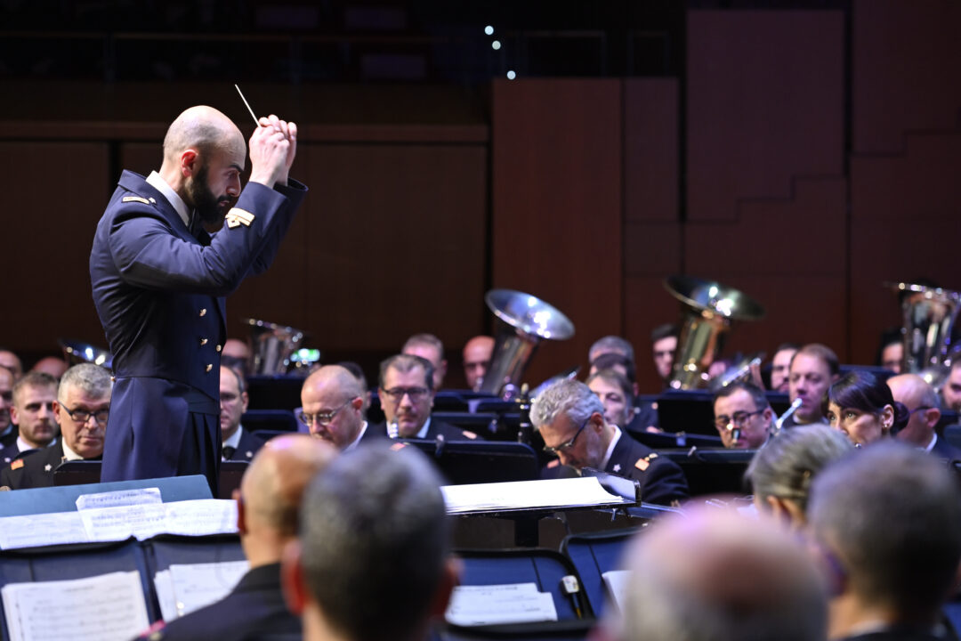 Premio Nassiriya per la Pace, a Camerota il concerto della banda dell’Aeronautica Militare