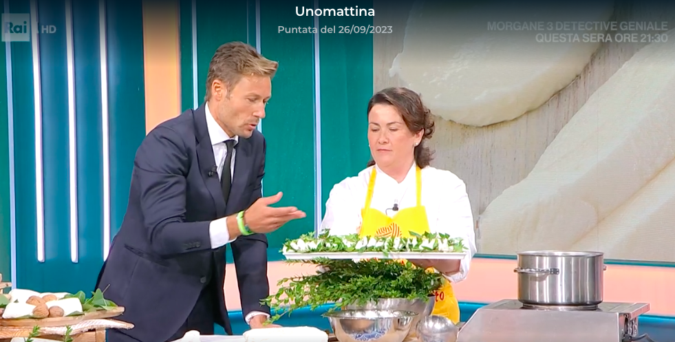 La mozzarella nella mortella a UnoMattina, su Rai1 la produttrice cilentana Silvia Chirico