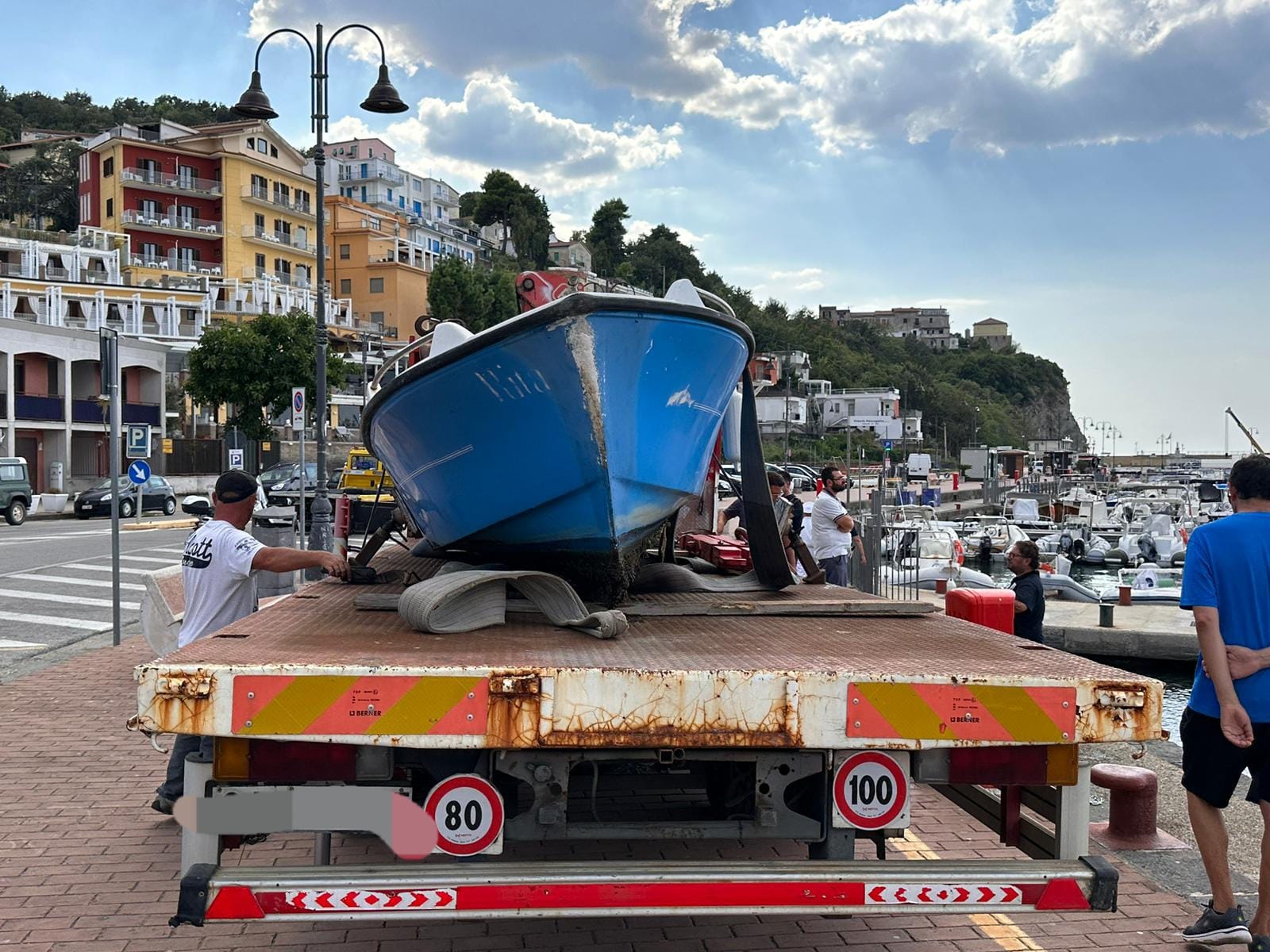 Agropoli, ancora blitz al porto: multe e sequestri