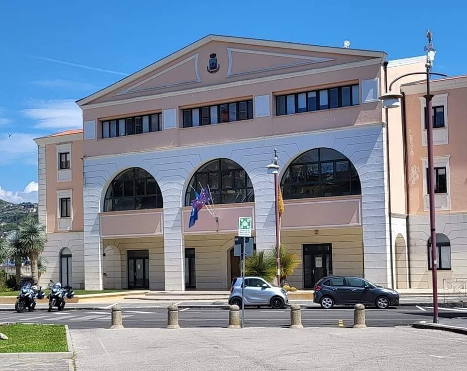 Suolo pubblico, ad Agropoli cambia il regolamento per i dehors