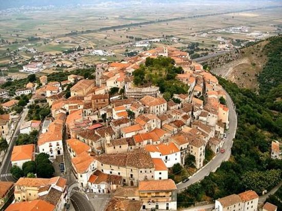 Arte, cultura e fotografia nel centro storico di Atena Lucana: ecco la due-giorni di eventi