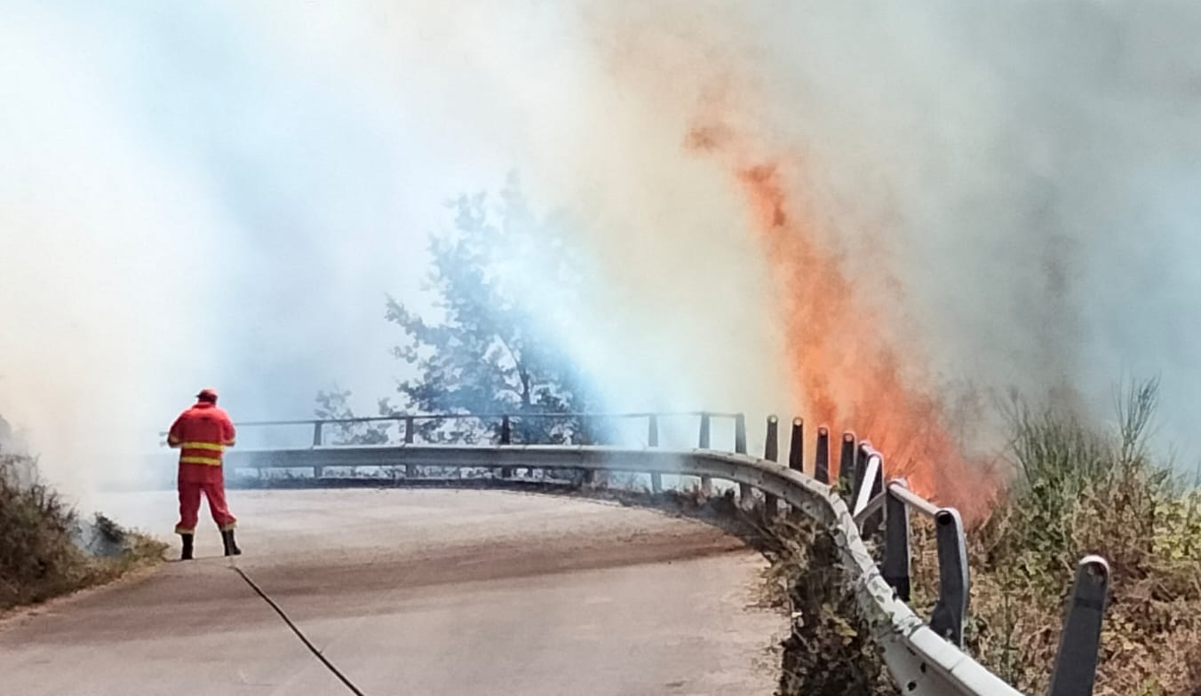 Incendio a Sacco, lambita la cappella di San Vito