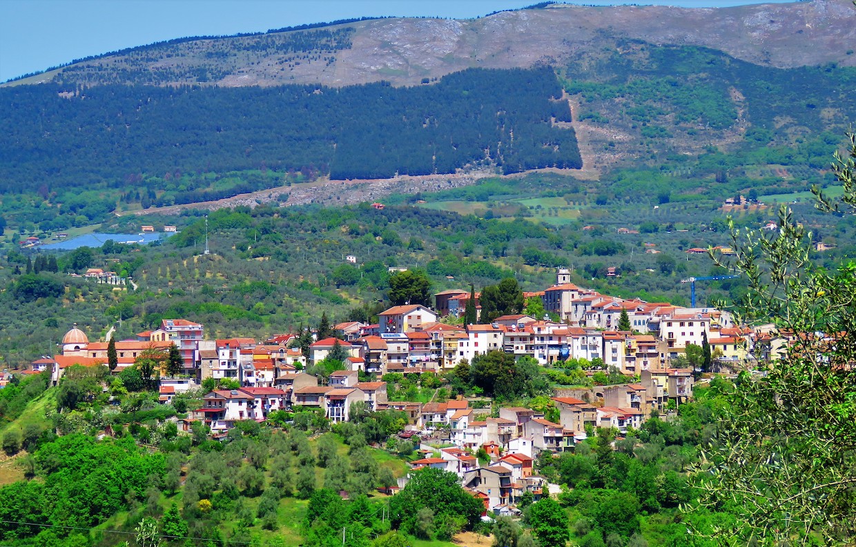 Auletta, sequestrata una villetta privata adibita a centro anziani abusivo