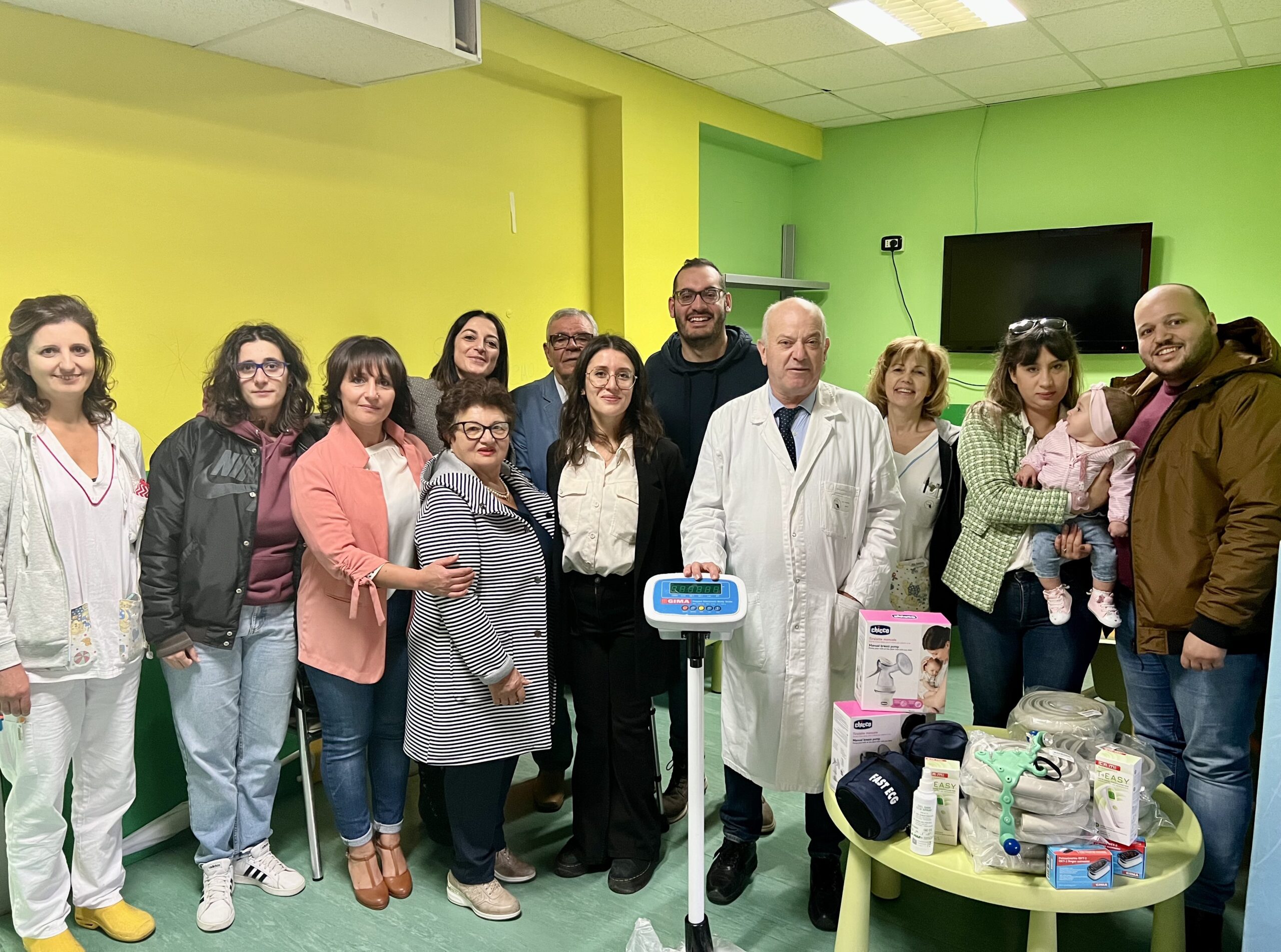 Donate nuove attrezzature al Reparto Pediatrico di Polla