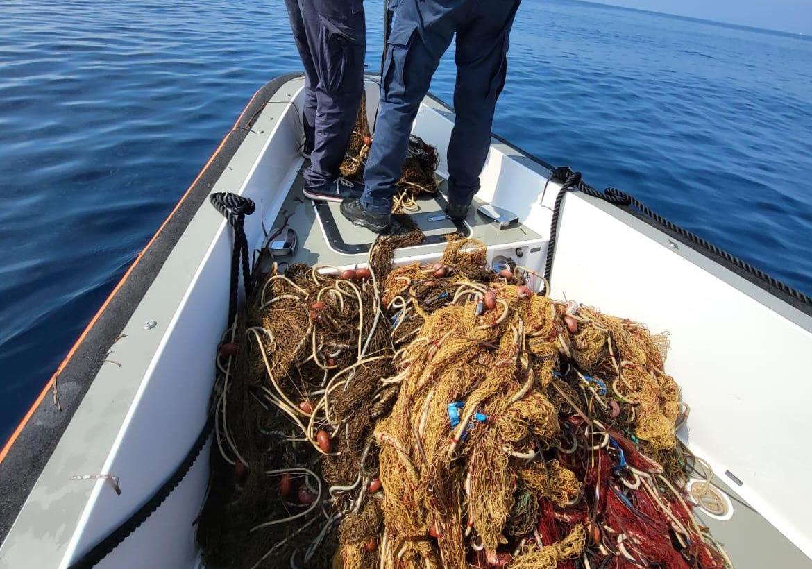 Punta Licosa, intervento della Guardia Costiera: sequestrata rete da pesca lunga 2 km