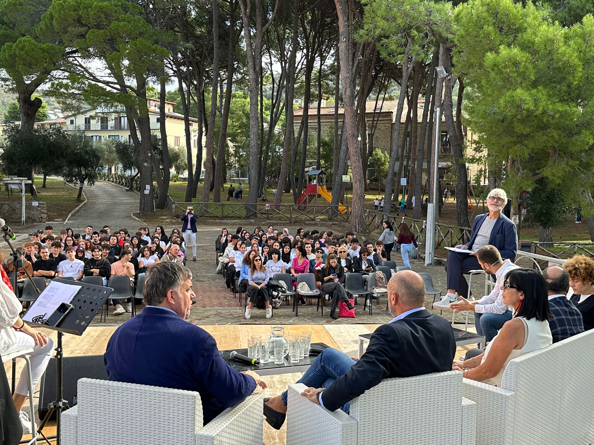 Sala d’Attesa, successo per il talk-show sul Nature Restoration Law a Villa Matarazzo