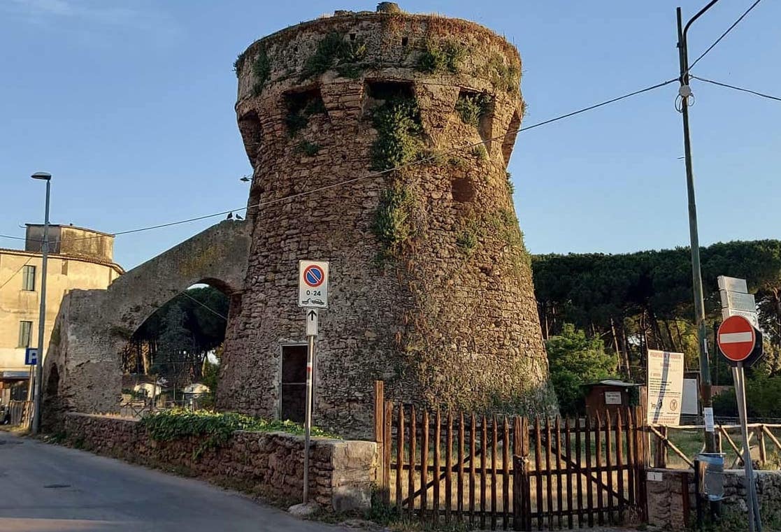 Torre di Paestum, c’è l’atto di indirizzo per acquisirla al patrimonio comunale