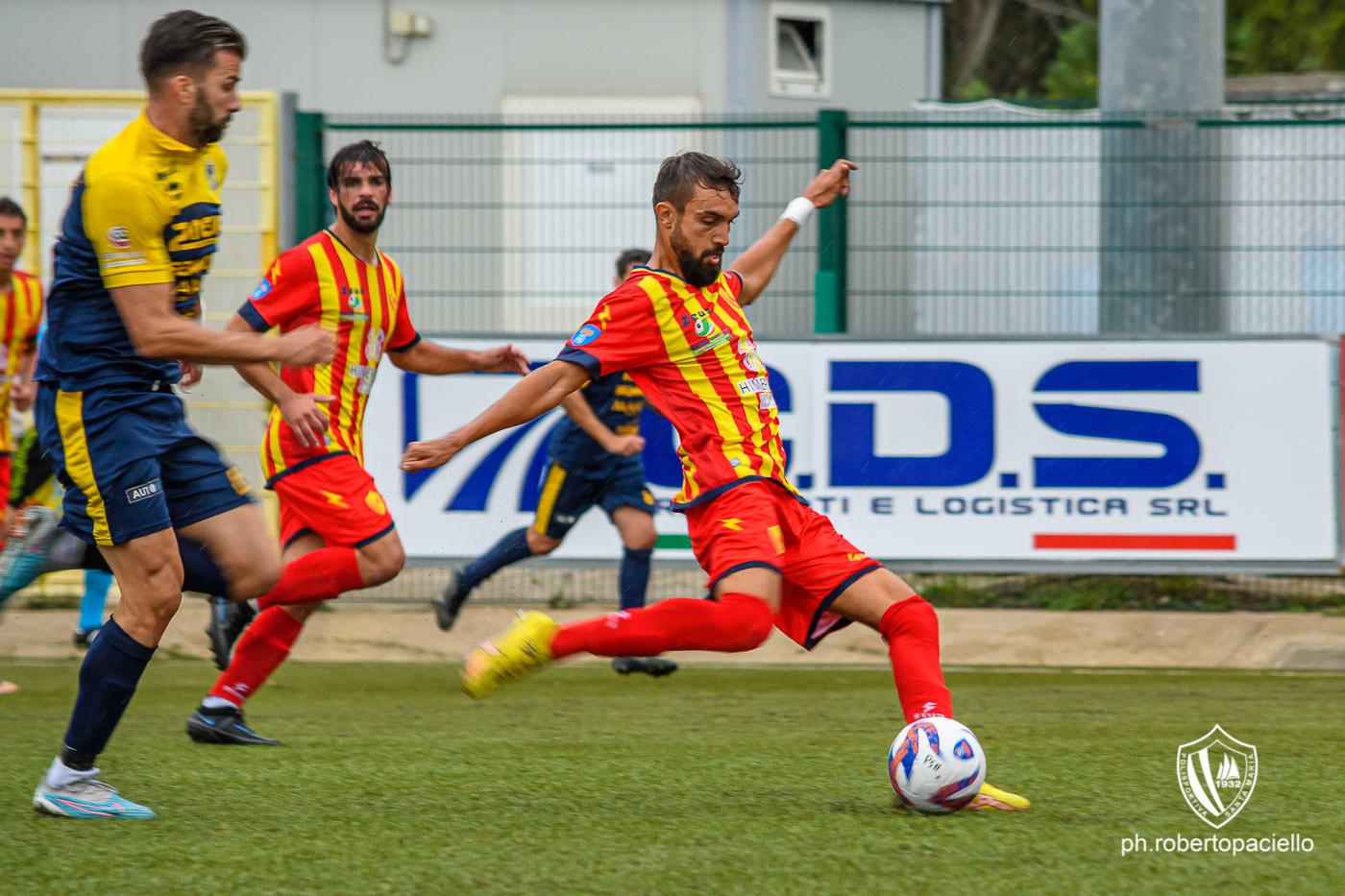 La Polisportiva Santa Maria Cilento conquista la terza vittoria consecutiva contro un Gravina combattivo