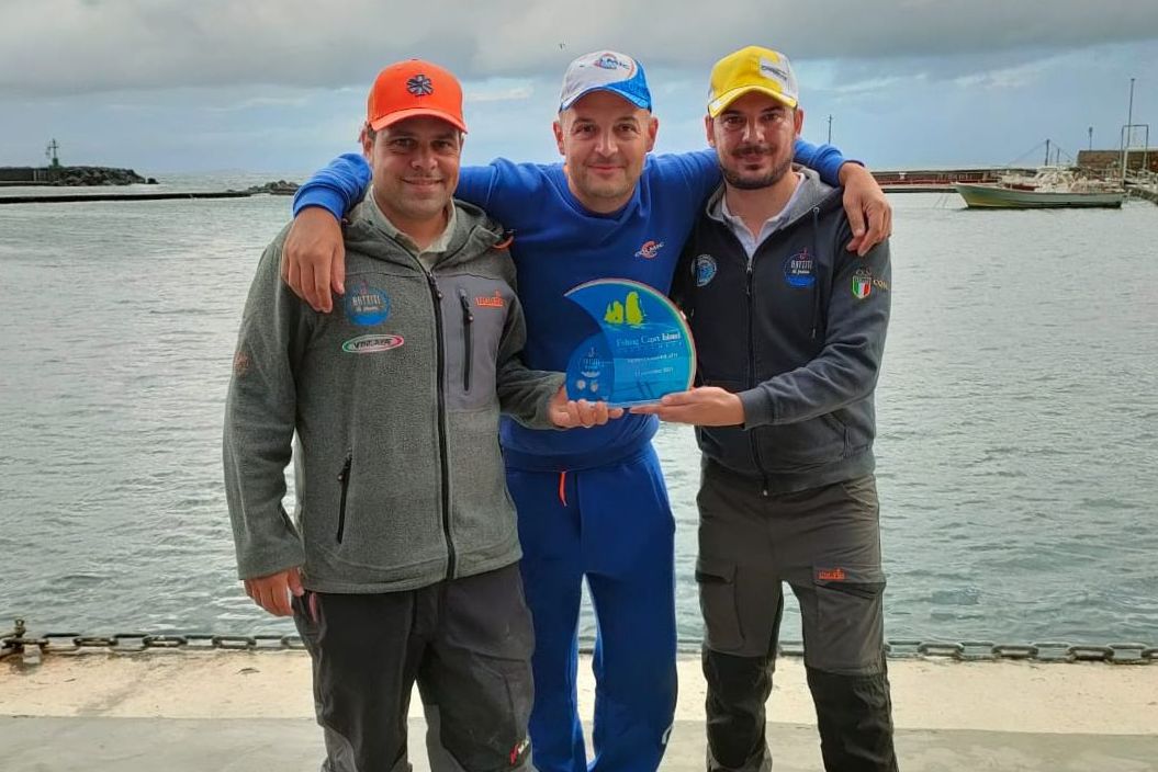 Sapri, il Coni premia Battiti di Pesca per il merito «sport e ambiente»