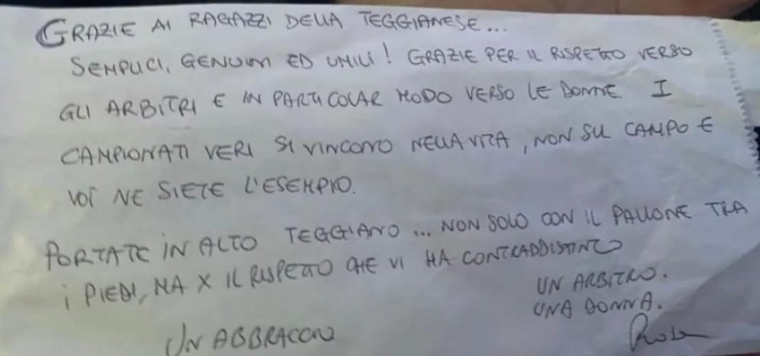 Teggianese-Gregoriana, sorpresa negli spogliatoi: arbitro donna lascia messaggio a calciatori e società