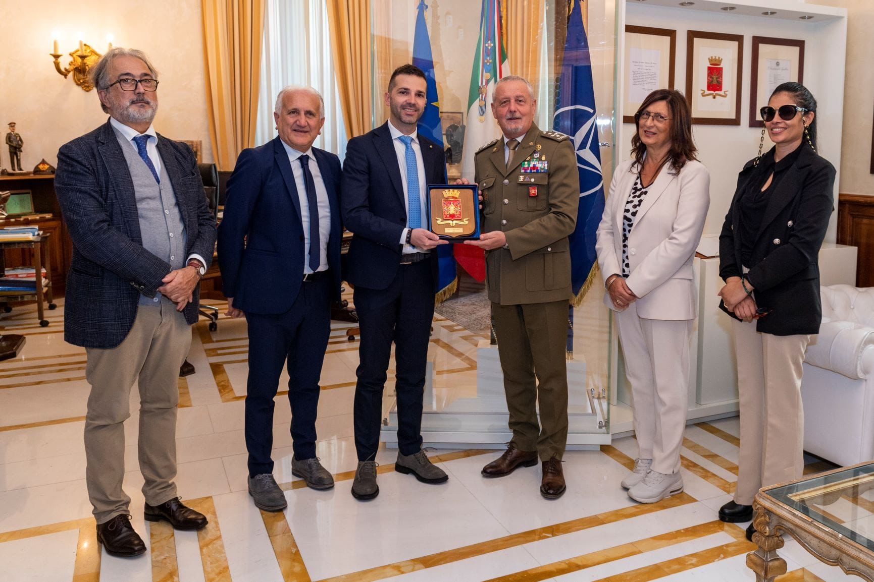 Il Capo di Stato Maggiore dell’Esercito Pietro Serino riceve a Roma il premio Nassiriya per la Pace