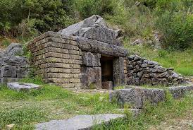 Cilento nascosto, il fascino dei siti archeologici minori da scoprire