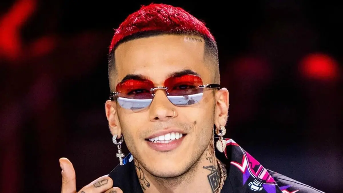 Sfera Ebbasta, è polemica: a rischio il dj-set a Casal Velino