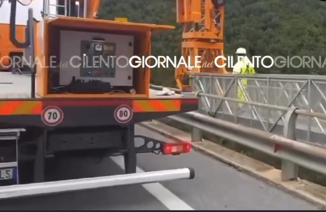 Cilentana chiusa tra Vallo e Massicelle, in corso verifiche sul viadotto a Ceraso