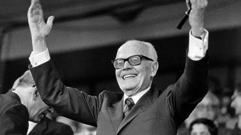 Teggiano ricorda Sandro Pertini, il presidente “più amato dagli italiani”