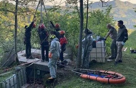 Cacciatore muore in un pozzo per salvare il proprio cane