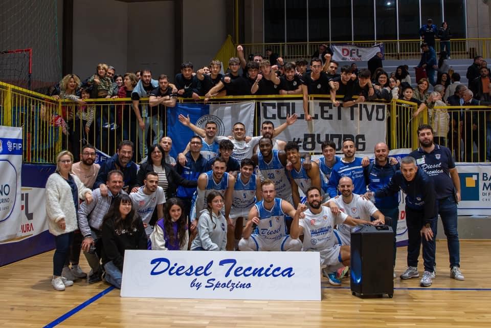 Grande rimonta e vittoria adrenalinica per la Diesel Tecnica Sala Consilina contro la Castanea Basket