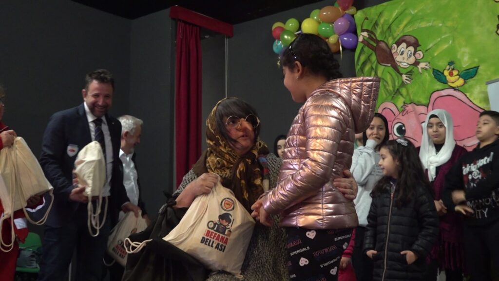 Serre, veicoli storici a «pieni giri» per la solidarietà con la Befana Asi 2024