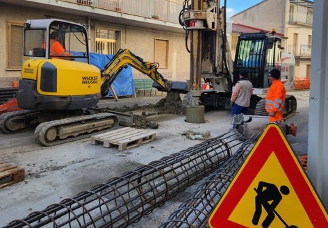 Lavori in corso a Roscigno. Palmieri: «Priorità è la messa in sicurezza del territorio»