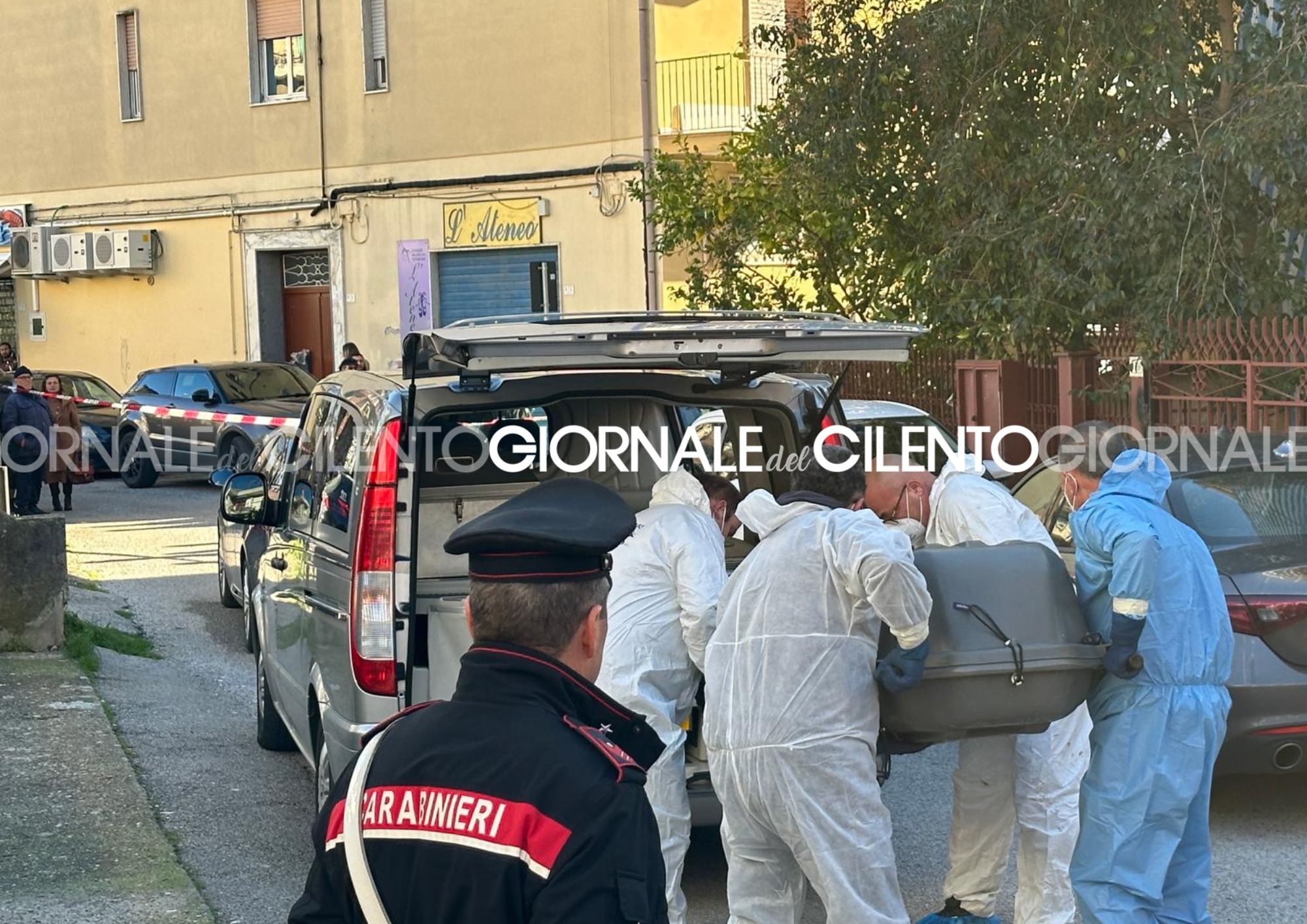 Fotogallery | Omicidio-suicidio ad Agropoli