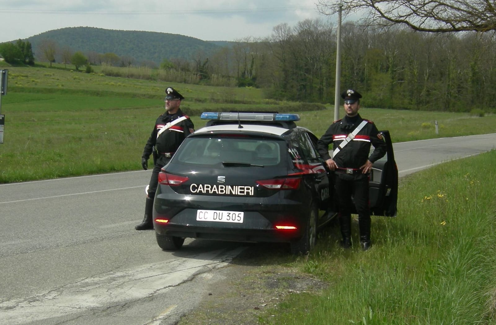 Cilento, picchia la madre e il fratello: 52enne arrestato dai carabinieri