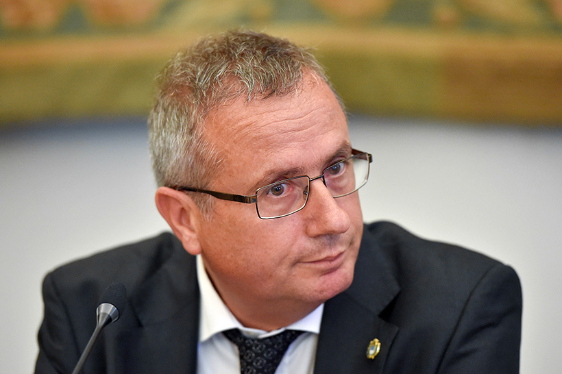 Dario Vassallo al ministro dell’Ambiente: «Garantire quote rosa nel direttivo del Parco del Cilento»