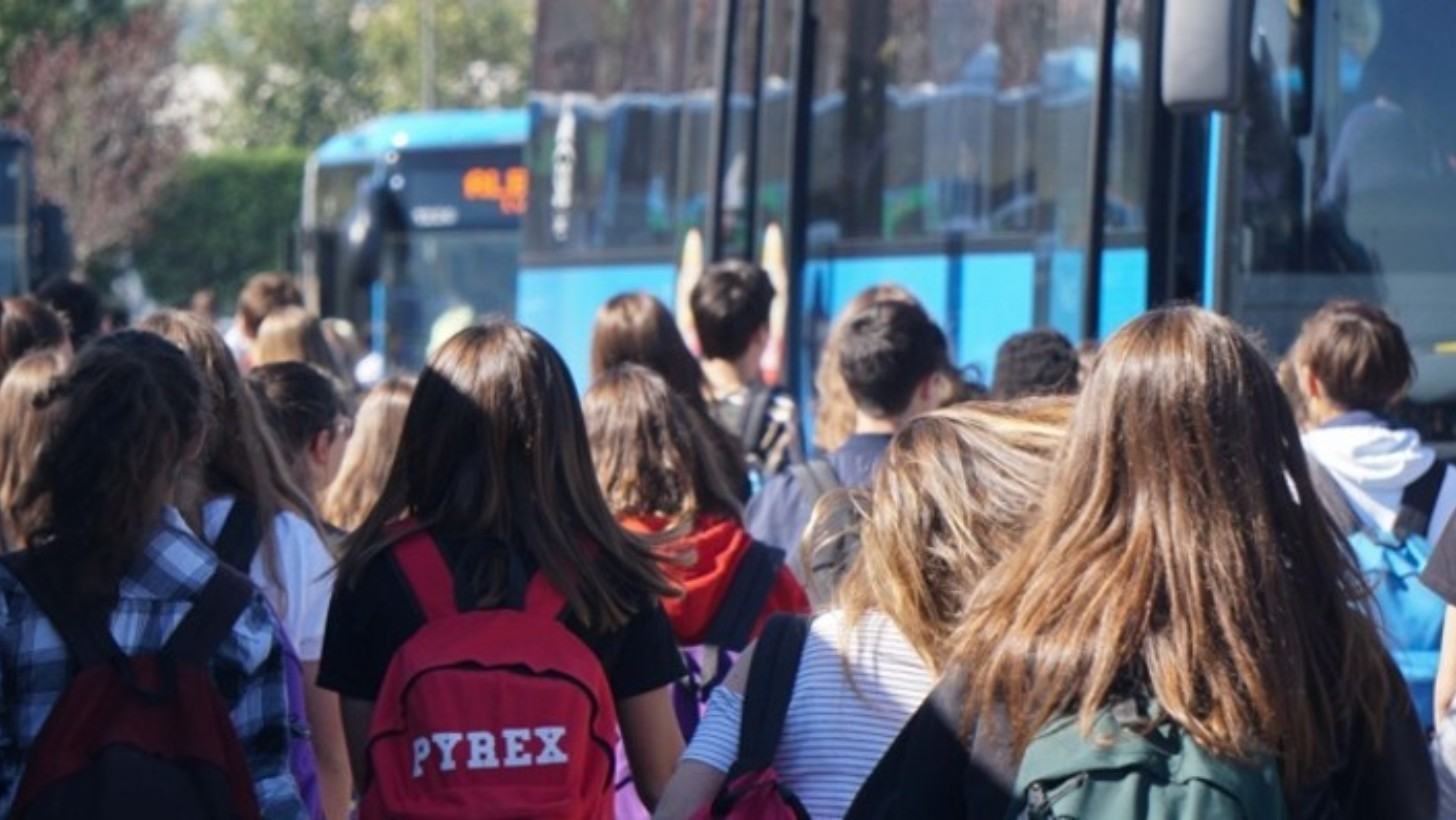 Castellabate, il sindaco chiede di implementare le corse dei bus verso la scuola