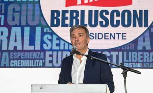 Battipaglia, Costabile Spinelli è il nuovo commissario cittadino di Forza Italia