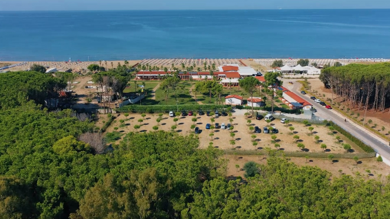 Cilento, sequestrata struttura turistica in area vincolata: 10 indagati